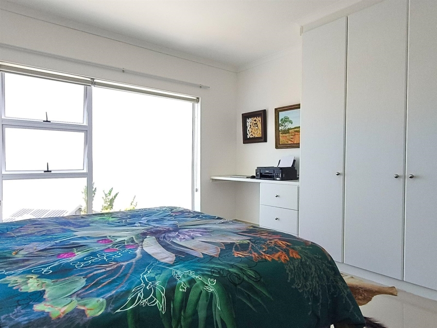 5 Bedroom Property for Sale in Dana Bay Western Cape